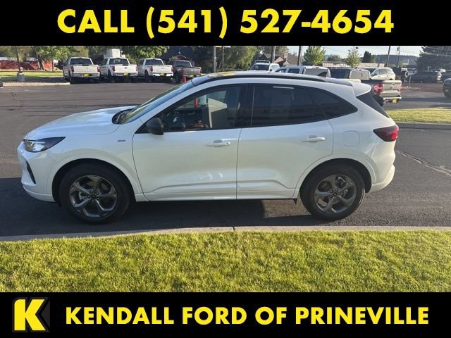 Certified 2024 Ford Escape ST-Line w/ Tech Pack #1 AWD/4WD image 6