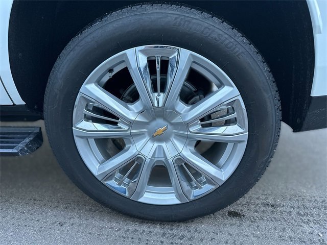 Used 2024 Chevrolet Tahoe High Country w/ Premium Package image 10
