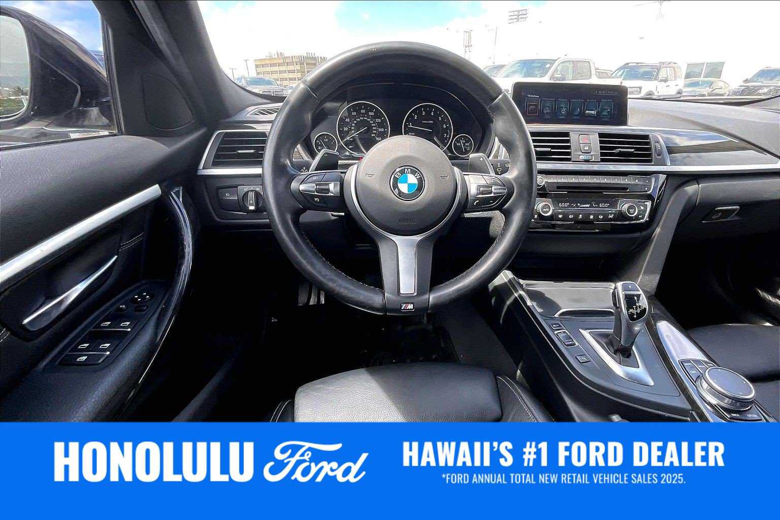 Used 2017 BMW 330i xDrive Sedan AWD/4WD image 14