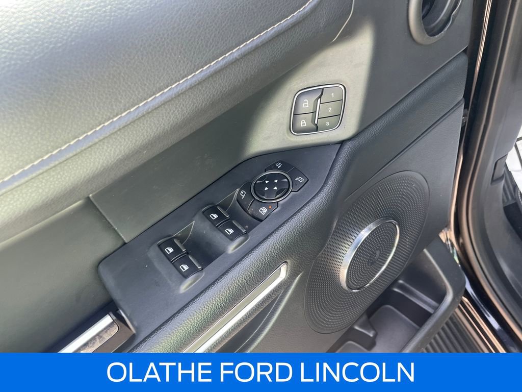 Certified 2024 Ford Expedition XLT AWD/4WD image 22