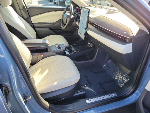 Certified 2023 Ford Mustang Mach-E Premium RWD image 18