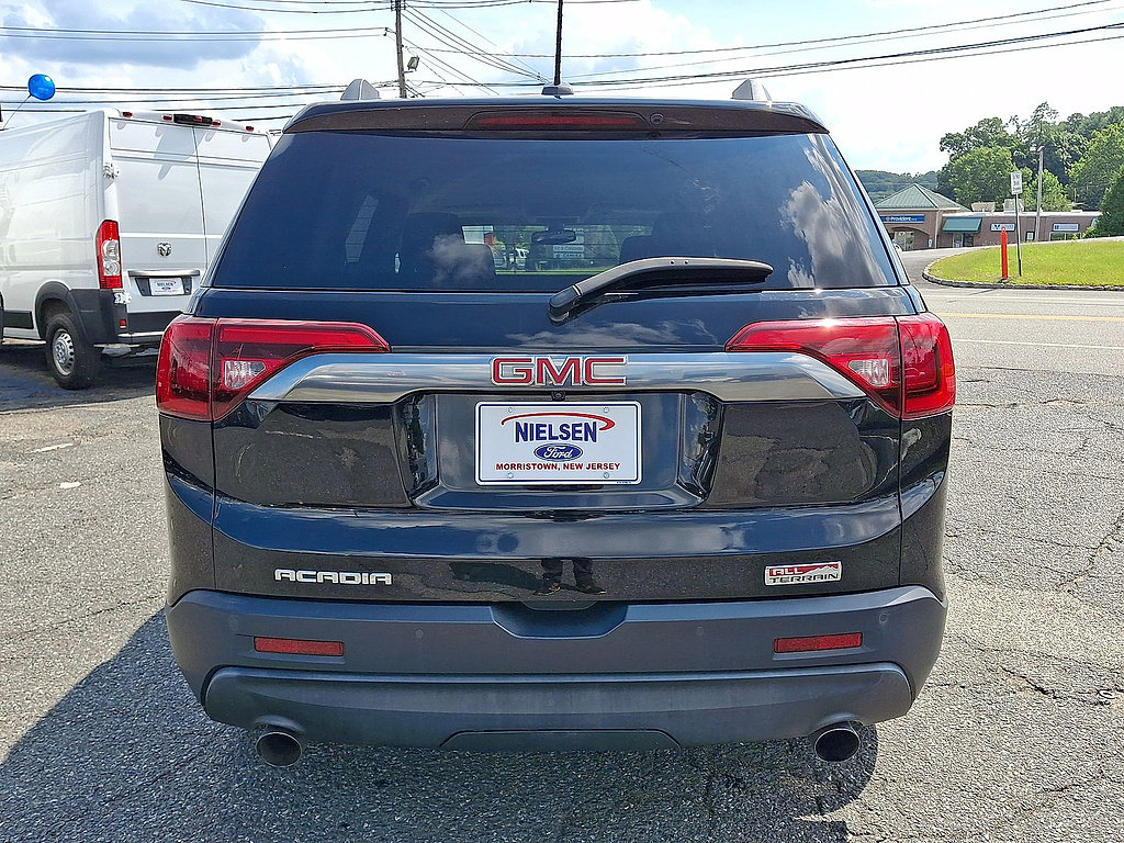 Used 2017 GMC Acadia SLE w/ Driver Alert Package I AWD/4WD image 29