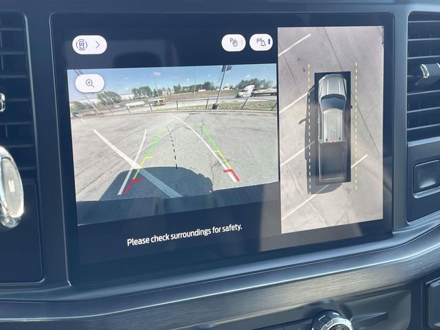 Certified 2024 Ford F250 Lariat w/ Sport Appearance Package image 28