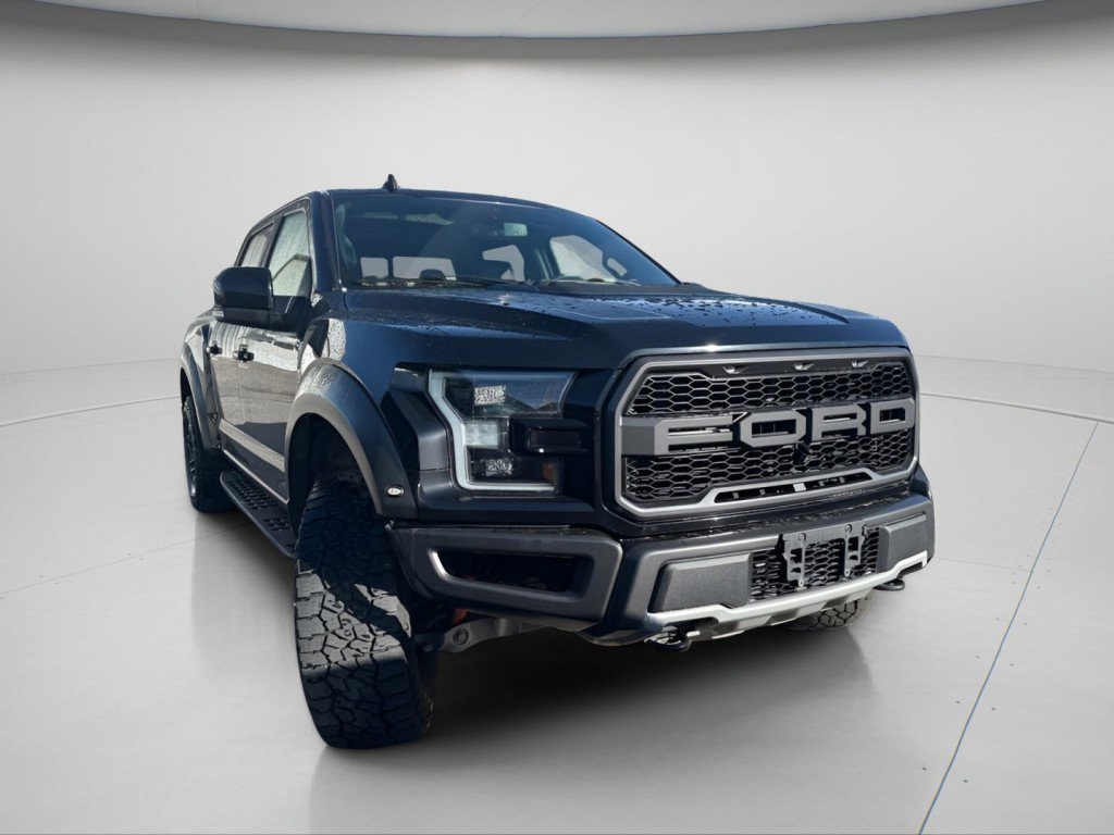 Certified 2020 Ford F150 Raptor w/ Equipment Group 802A Luxury image 2