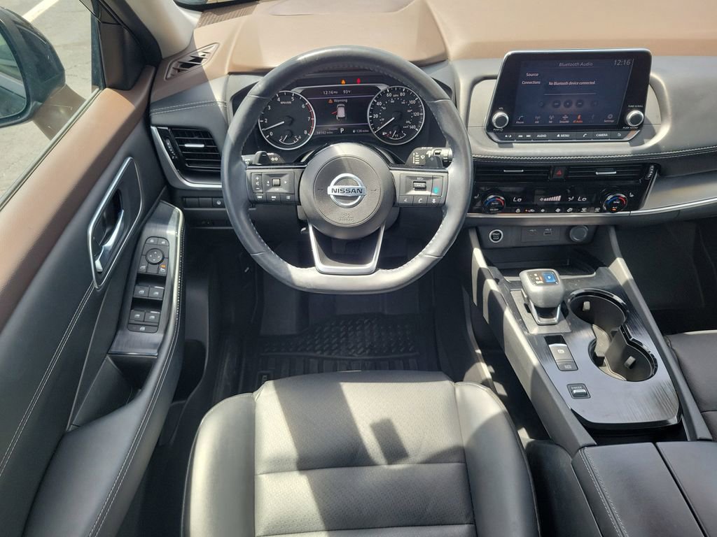 Used 2021 Nissan Rogue SV w/ Premium Package FWD image 13
