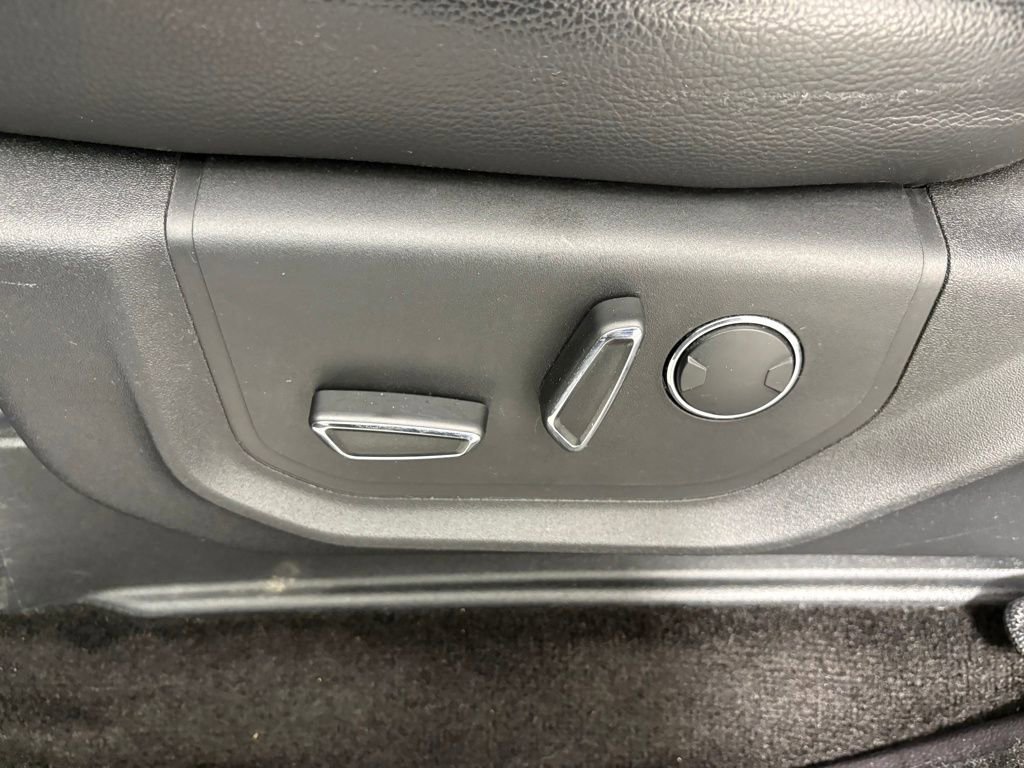 Certified 2018 Ford F150 Lariat w/ Equipment Group 502A Luxury image 14