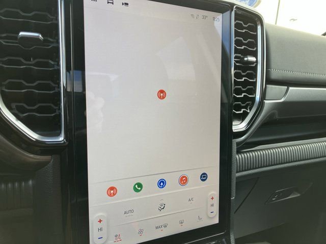 Certified 2024 Ford Ranger Lariat w/ Trailer Tow Package image 14