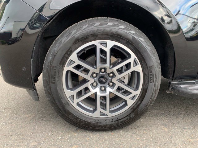 Certified 2025 Ford Expedition Max Active AWD/4WD image 16