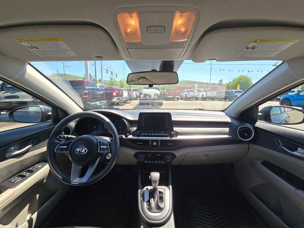 Used 2019 Kia Forte LXS FWD image 15