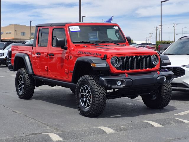 Used 2025 Jeep Gladiator Rubicon w/ Convenience Group AWD/4WD image 3