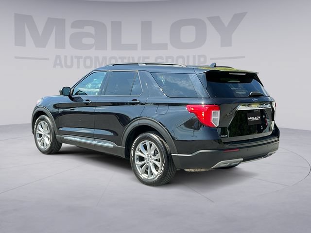 Certified 2020 Ford Explorer XLT w/ Equipment Group 202A AWD/4WD image 3