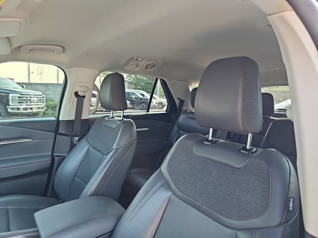 Certified 2025 Ford Explorer Active w/ Active Comfort Package RWD image 16