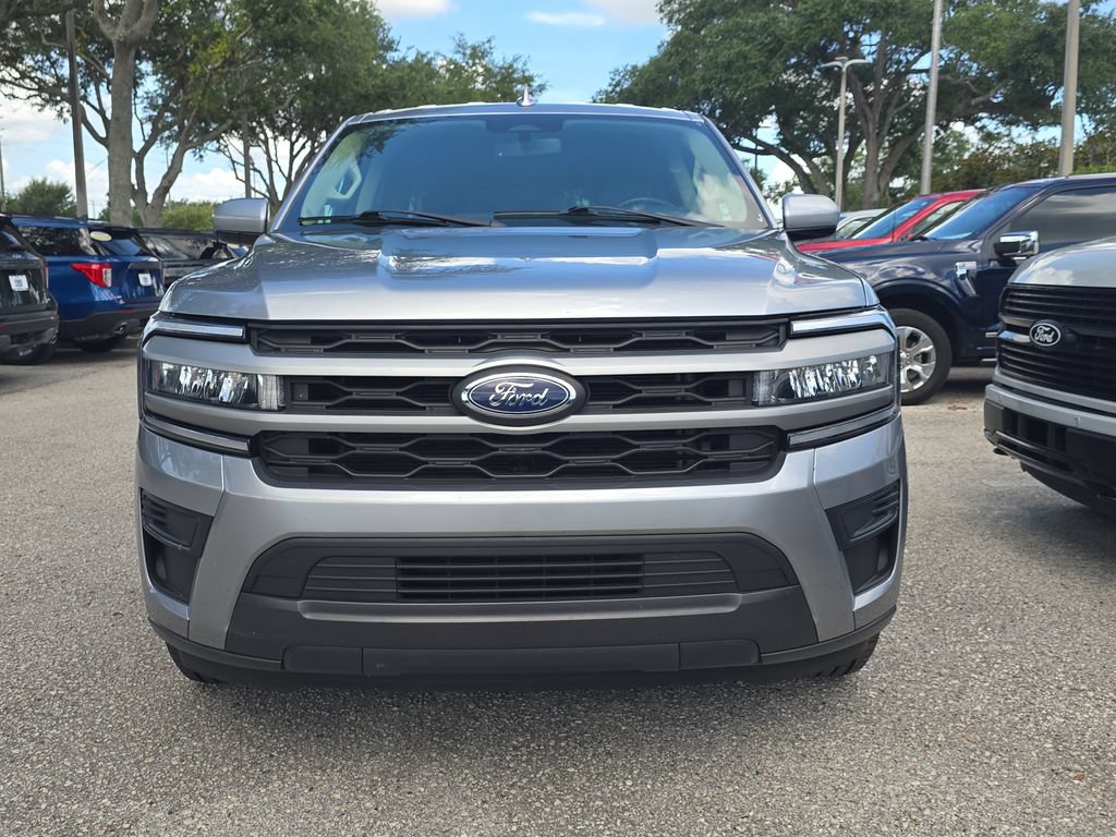 Certified 2024 Ford Expedition Max XLT AWD/4WD image 2