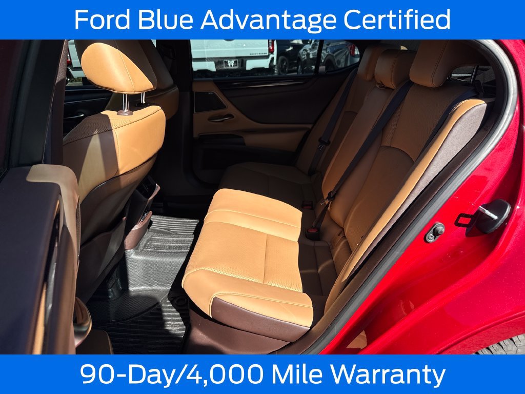 Used 2020 Lexus ES 300h w/ Premium Package FWD image 18