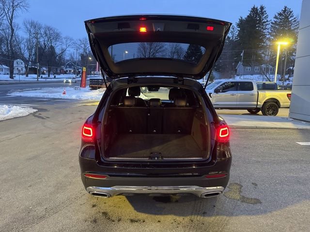 Used 2021 Mercedes-Benz GLC 300 4MATIC image 10