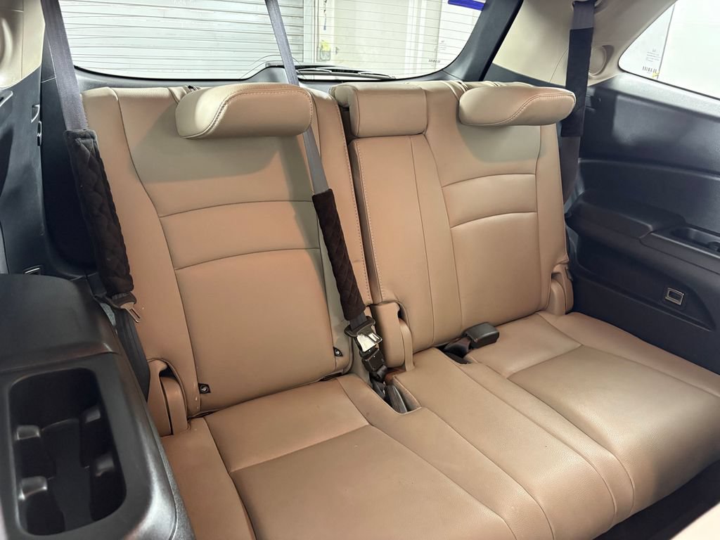 Used 2022 Honda Pilot Touring image 36