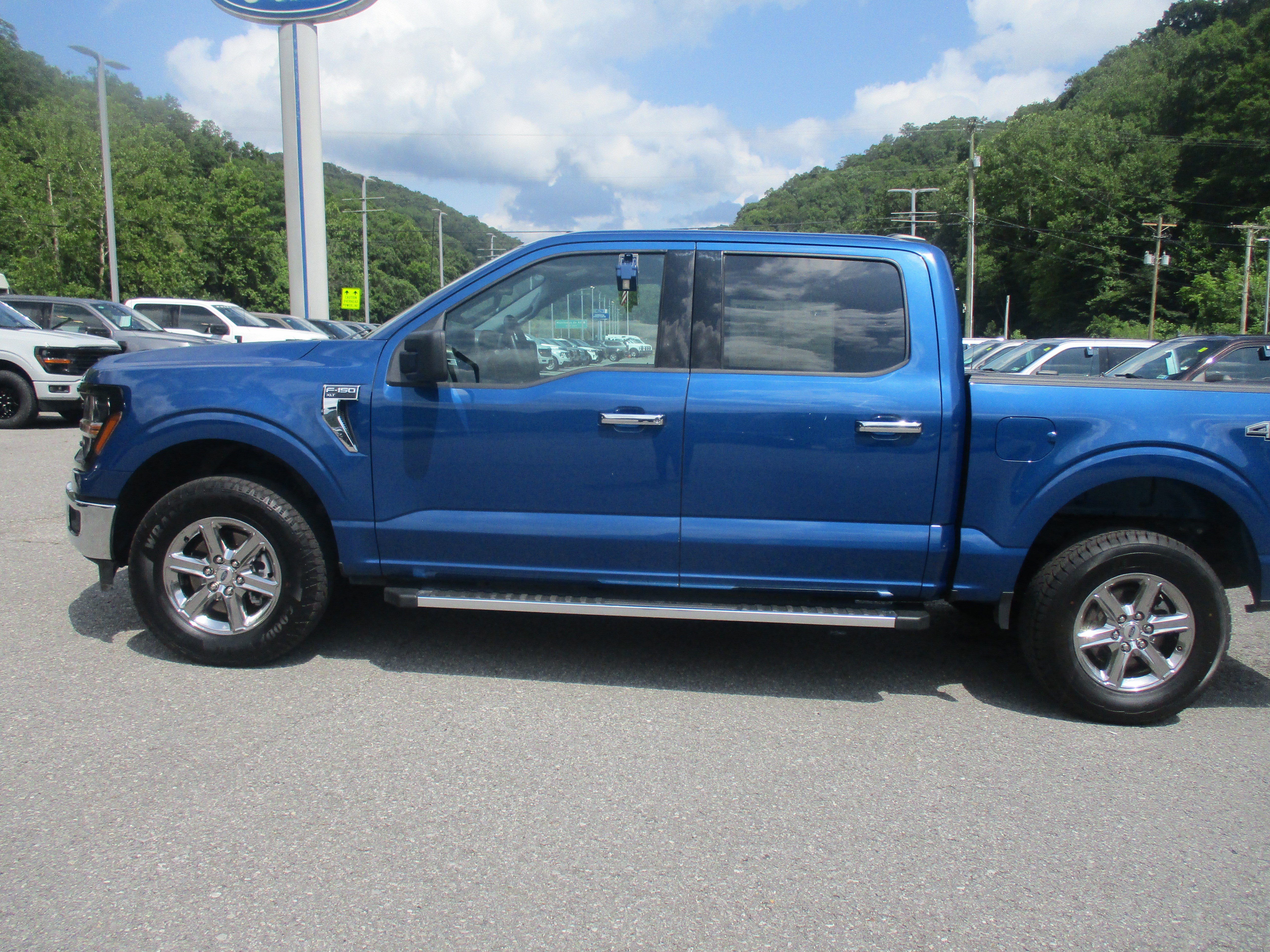 Certified 2025 Ford F150 XLT w/ Equipment Group 301A Standard AWD/4WD image 7