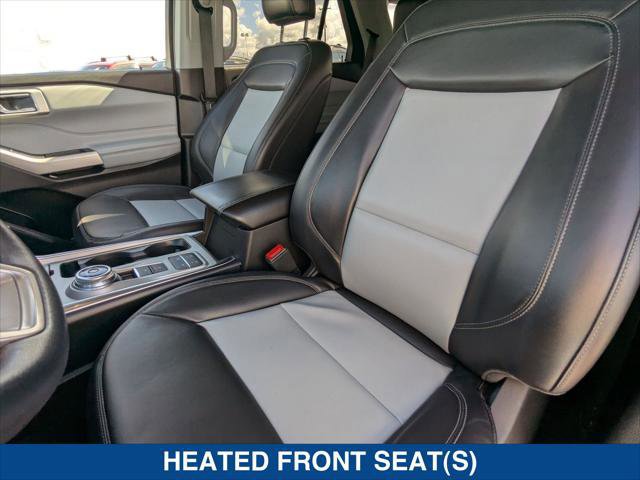 Certified 2023 Ford Explorer XLT w/ Equipment Group 202A RWD image 17