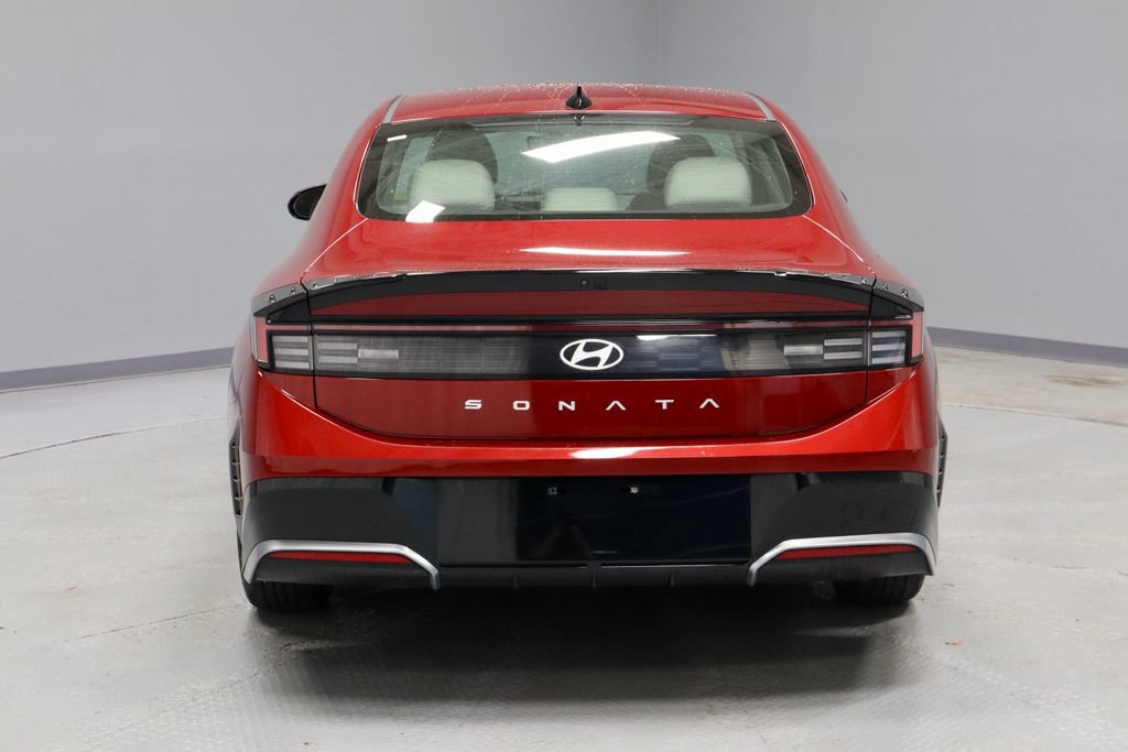 Used 2024 Hyundai Sonata SEL FWD image 10