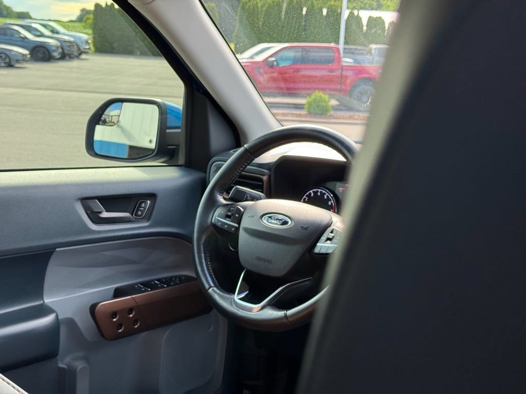 Certified 2022 Ford Maverick Lariat FWD image 21