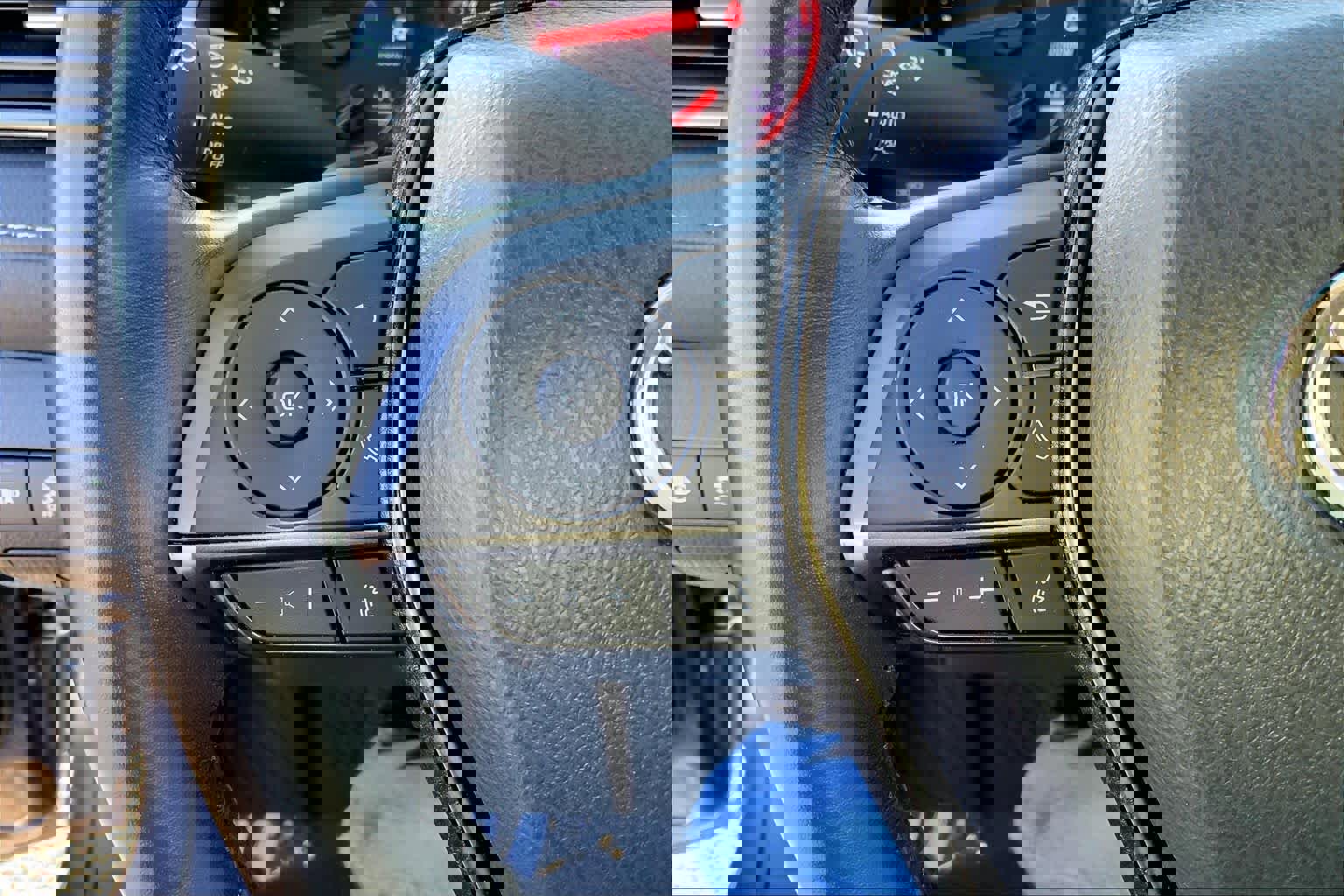 Used 2023 Toyota Camry XSE image 23