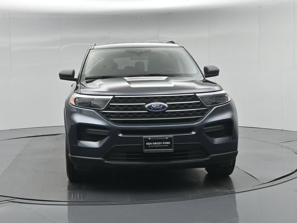 Certified 2023 Ford Explorer XLT RWD image 28