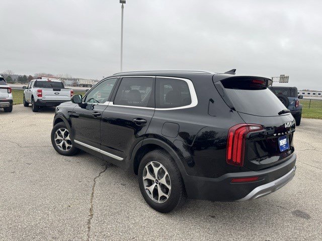 Used 2022 Kia Telluride EX image 6