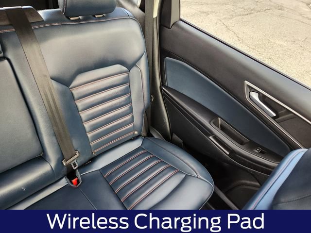Certified 2022 Ford Edge SEL w/ Sport Appearance Package image 18
