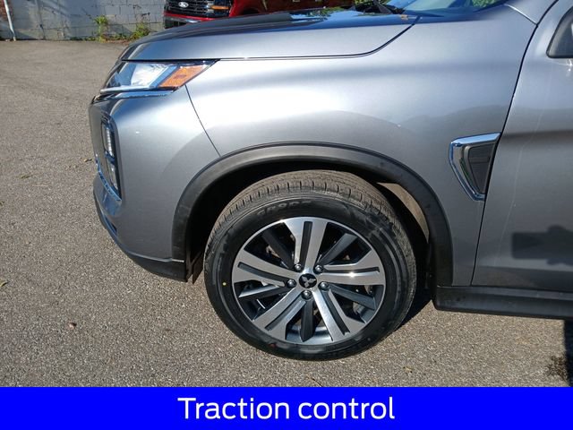 Used 2024 Mitsubishi Outlander Sport SE AWD/4WD image 4