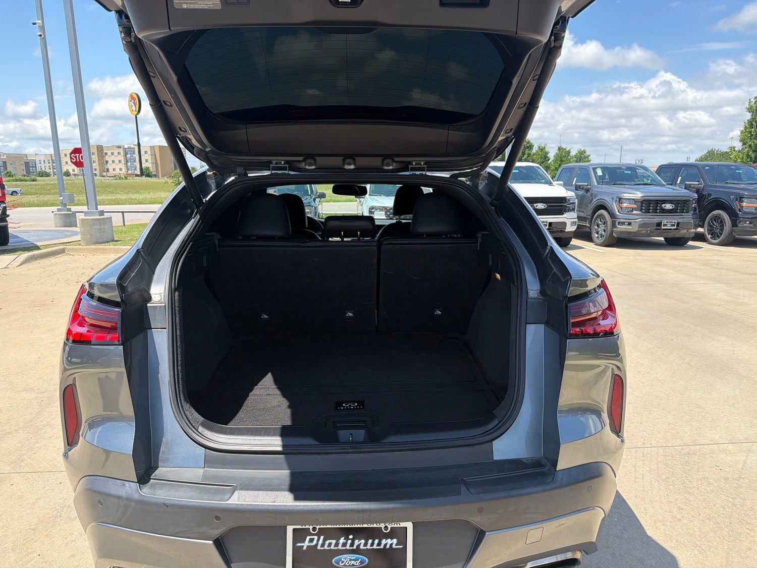 Used 2022 INFINITI QX55 Luxe w/ Cargo Package AWD/4WD image 4