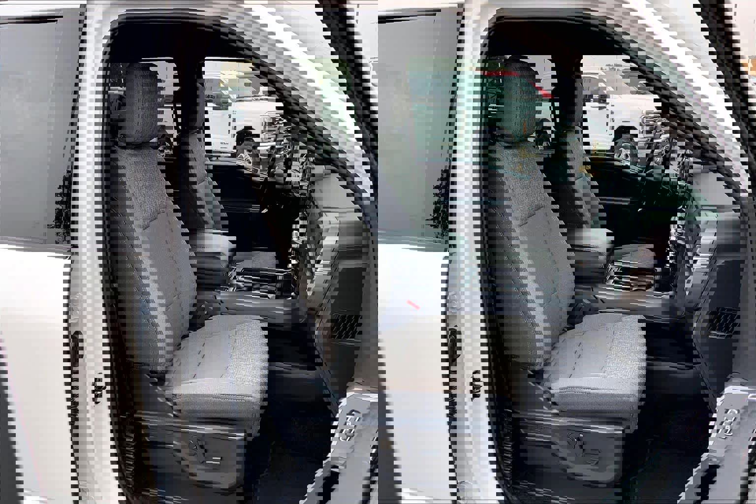 Certified 2024 Ford F150 XLT w/ Equipment Group 302A MID image 20