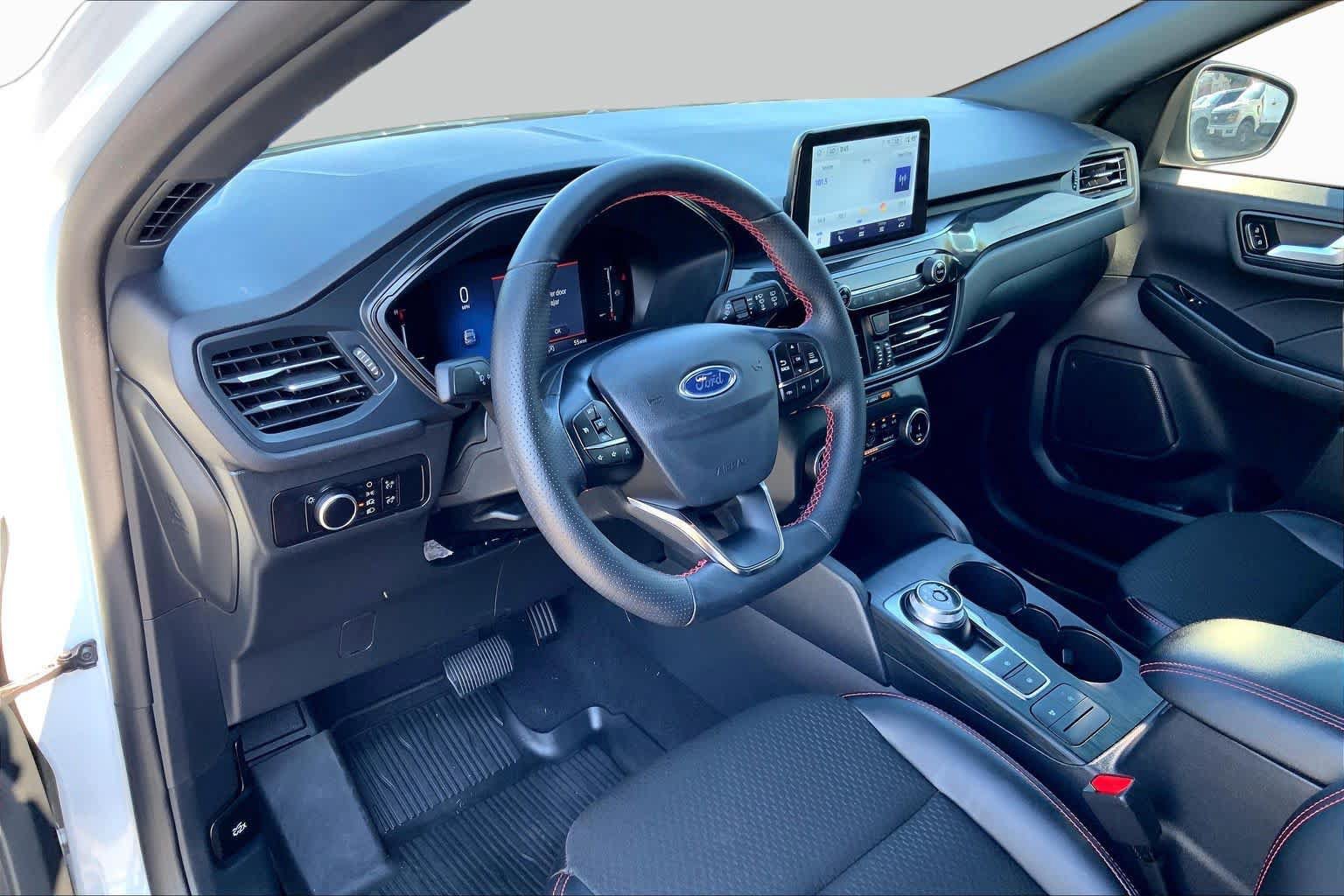 Certified 2026 Ford Escape ST-Line FWD image 15