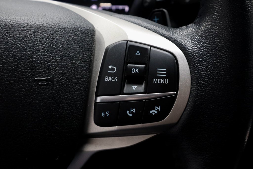 Certified 2021 Ford Explorer Limited w/ Hybrid Equipment Group 310A image 33