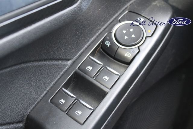 Certified 2022 Ford Escape SEL w/ SEL Stealth AWD Package image 19