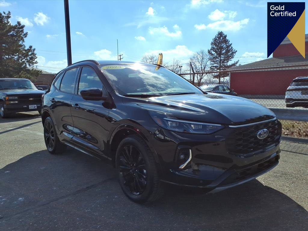Certified 2023 Ford Escape ST-Line Elite image 1