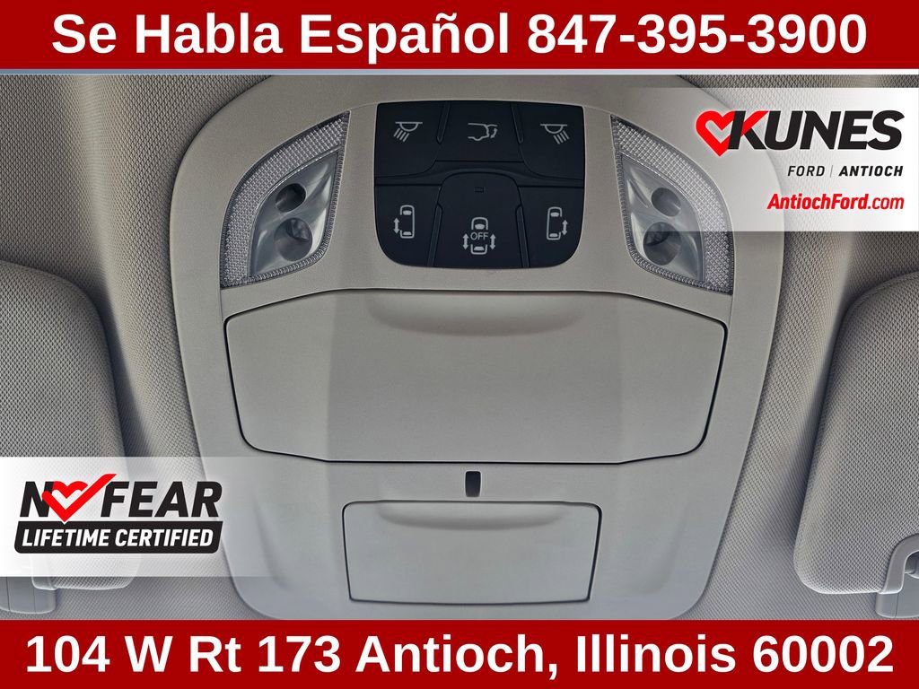Used 2022 Chrysler Voyager LX FWD image 63
