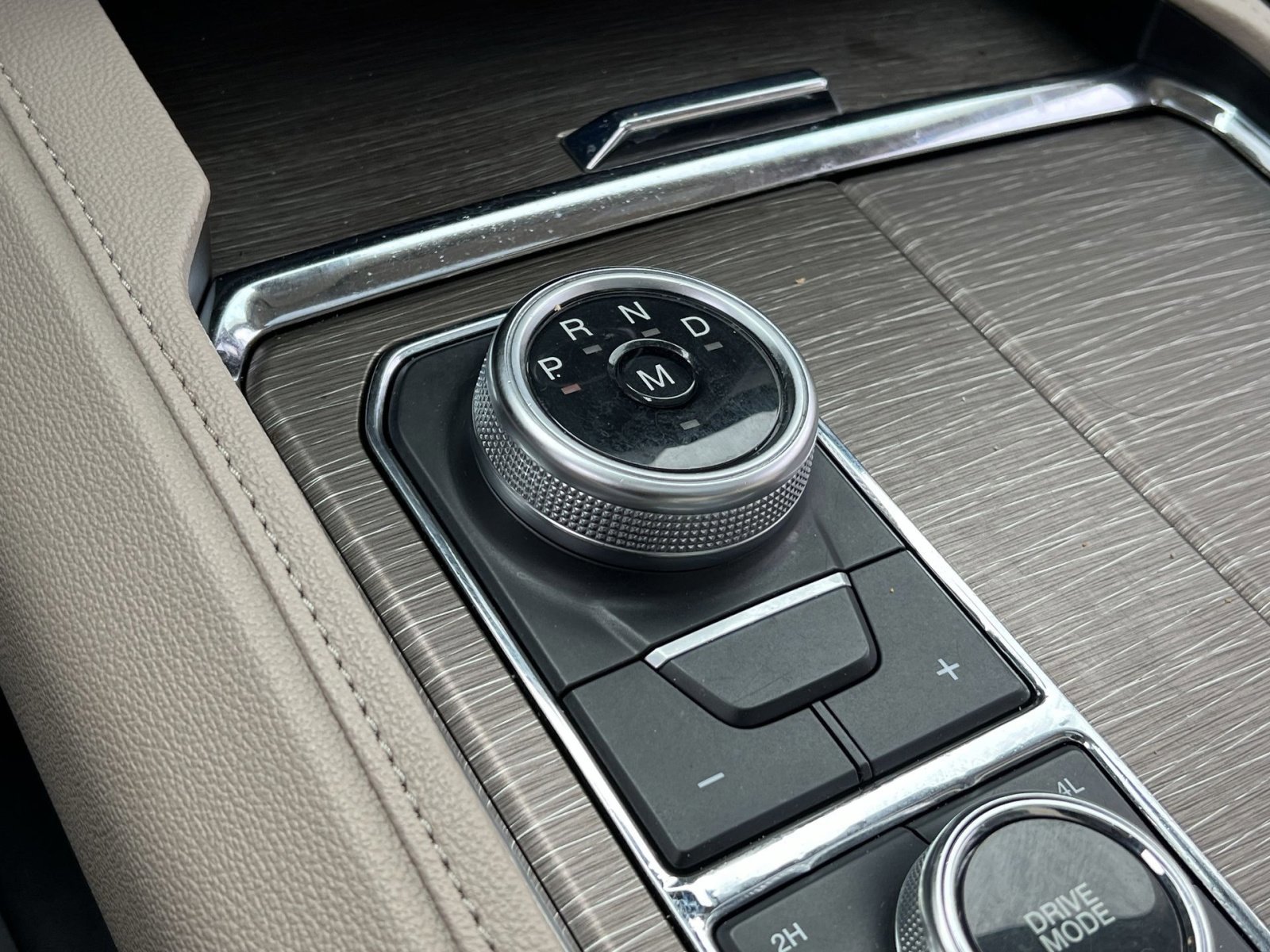 Certified 2024 Ford Expedition Max Limited image 22