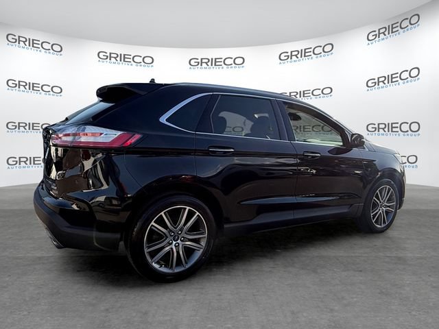 Certified 2020 Ford Edge Titanium w/ Cargo Accessory Package FWD image 7