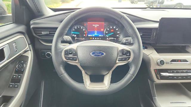 Certified 2024 Ford Explorer XLT image 26