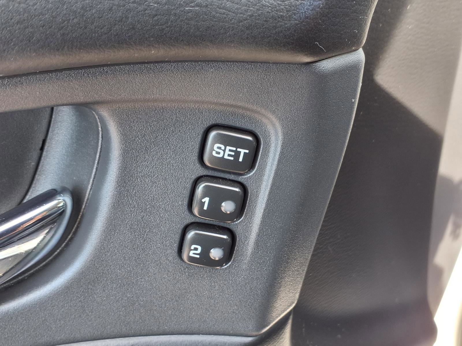 Used 2018 Nissan Murano SL w/ Midnight Edition Package image 21