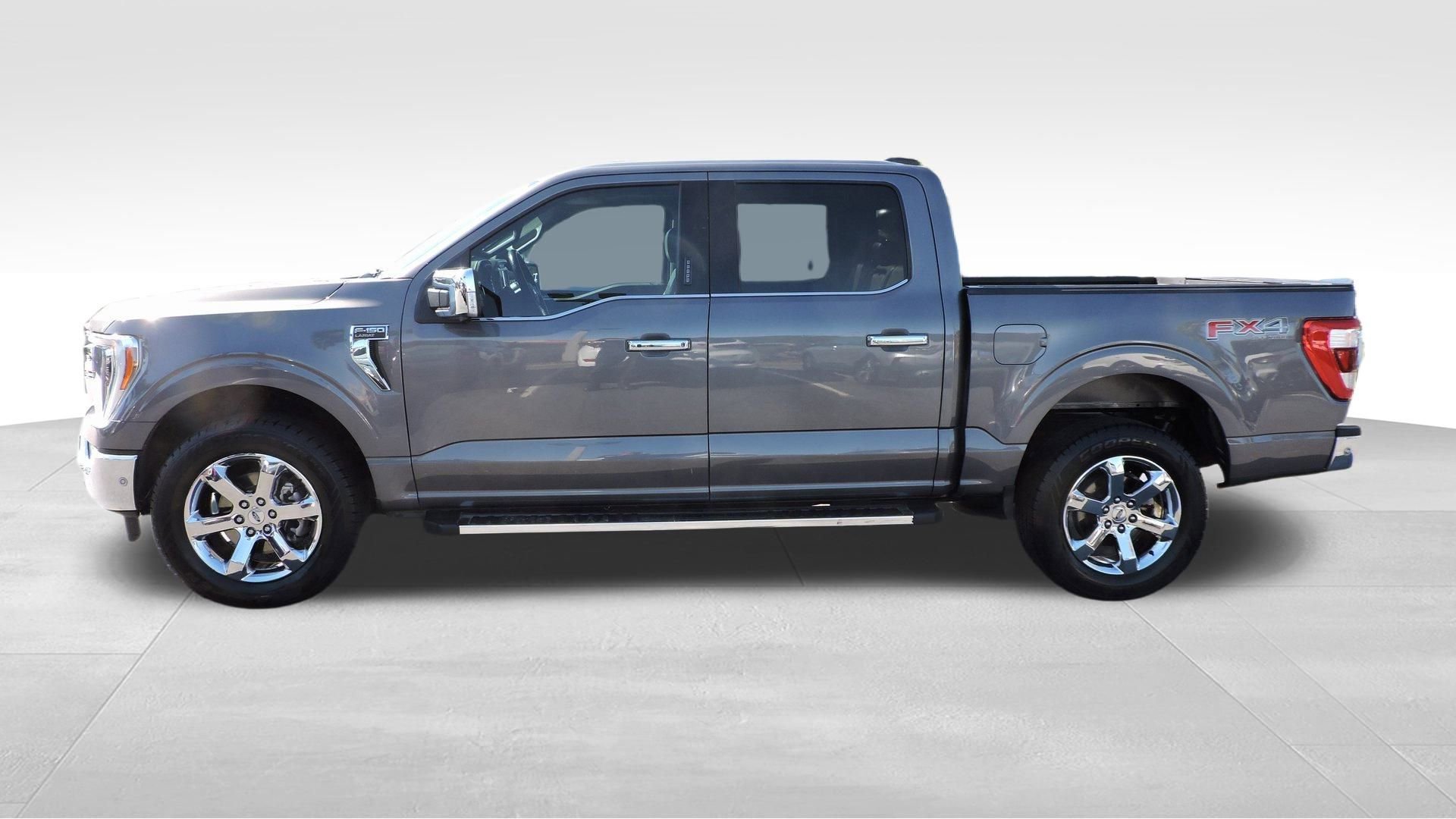 Certified 2022 Ford F150 Lariat w/ Equipment Group 502A High image 16