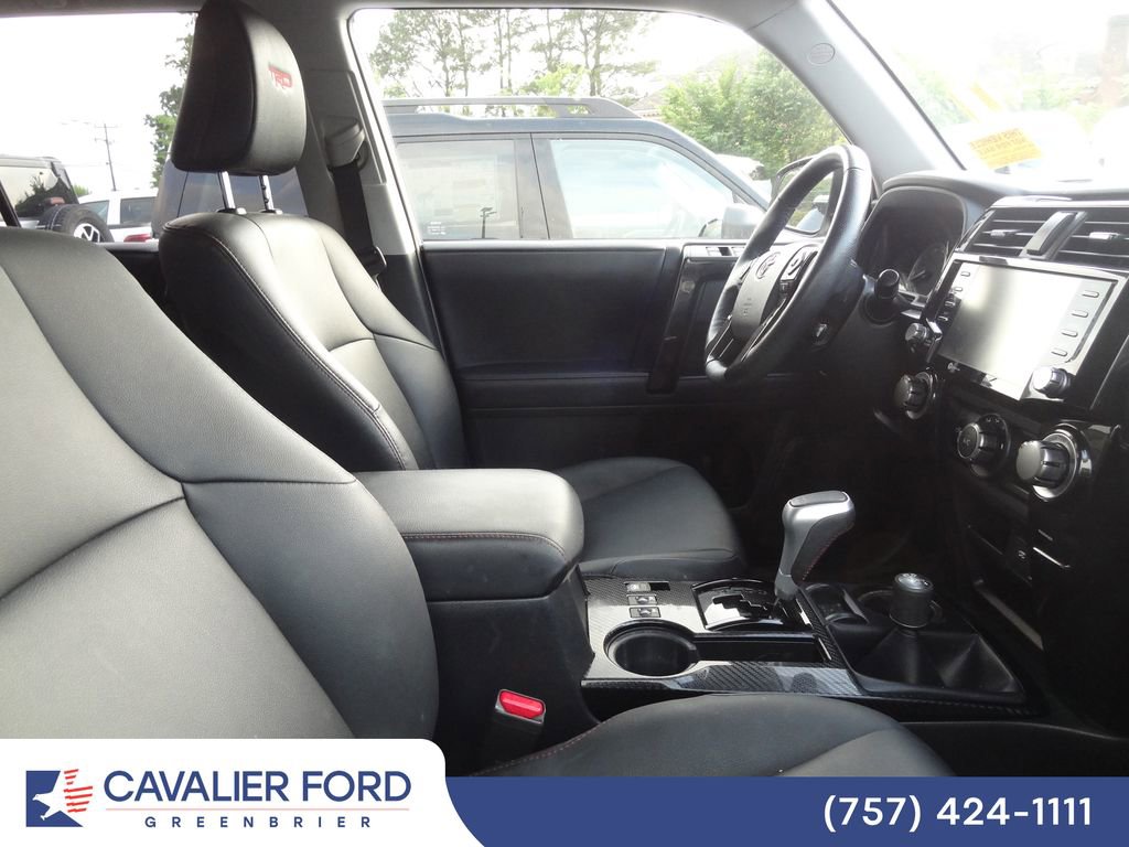 Used 2023 Toyota 4Runner TRD Off-Road Premium w/ Off Road Premium Plus Package AWD/4WD image 9