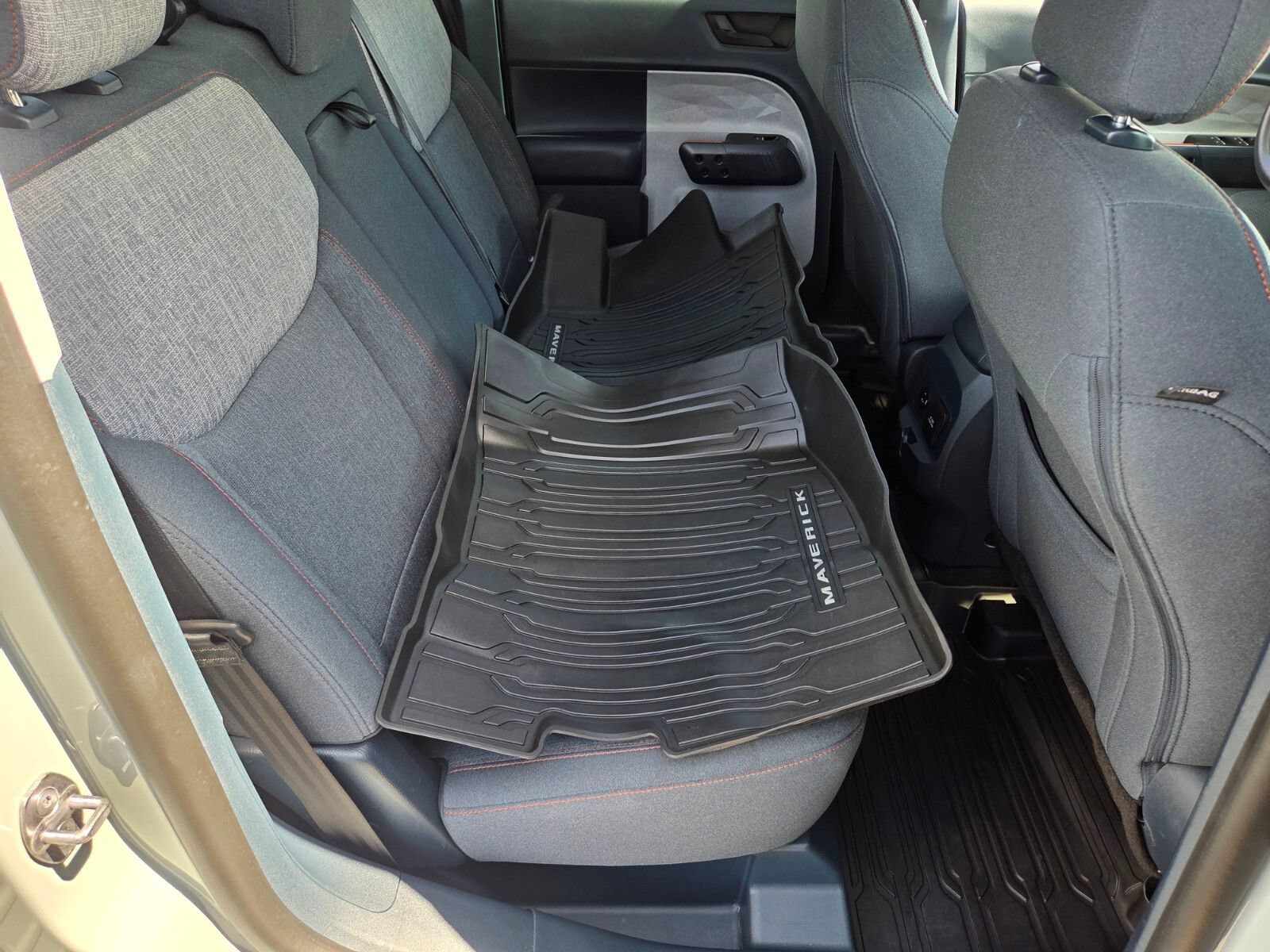 Certified 2022 Ford Maverick XLT FWD image 14