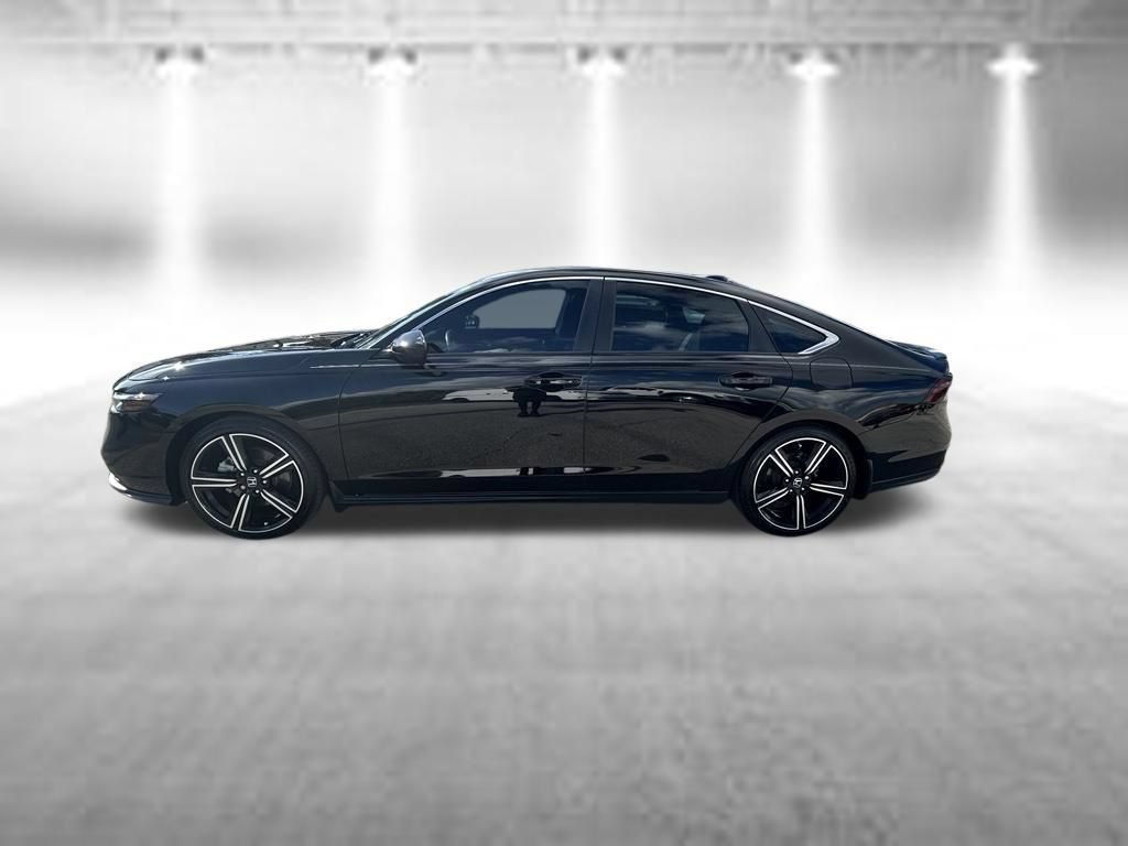 Used 2024 Honda Accord Sport image 8