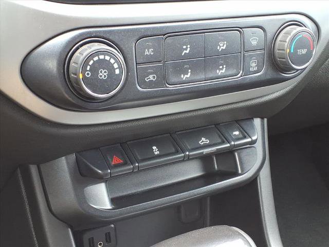 Used 2019 Chevrolet Colorado LT w/ Redline Special Edition AWD/4WD image 12