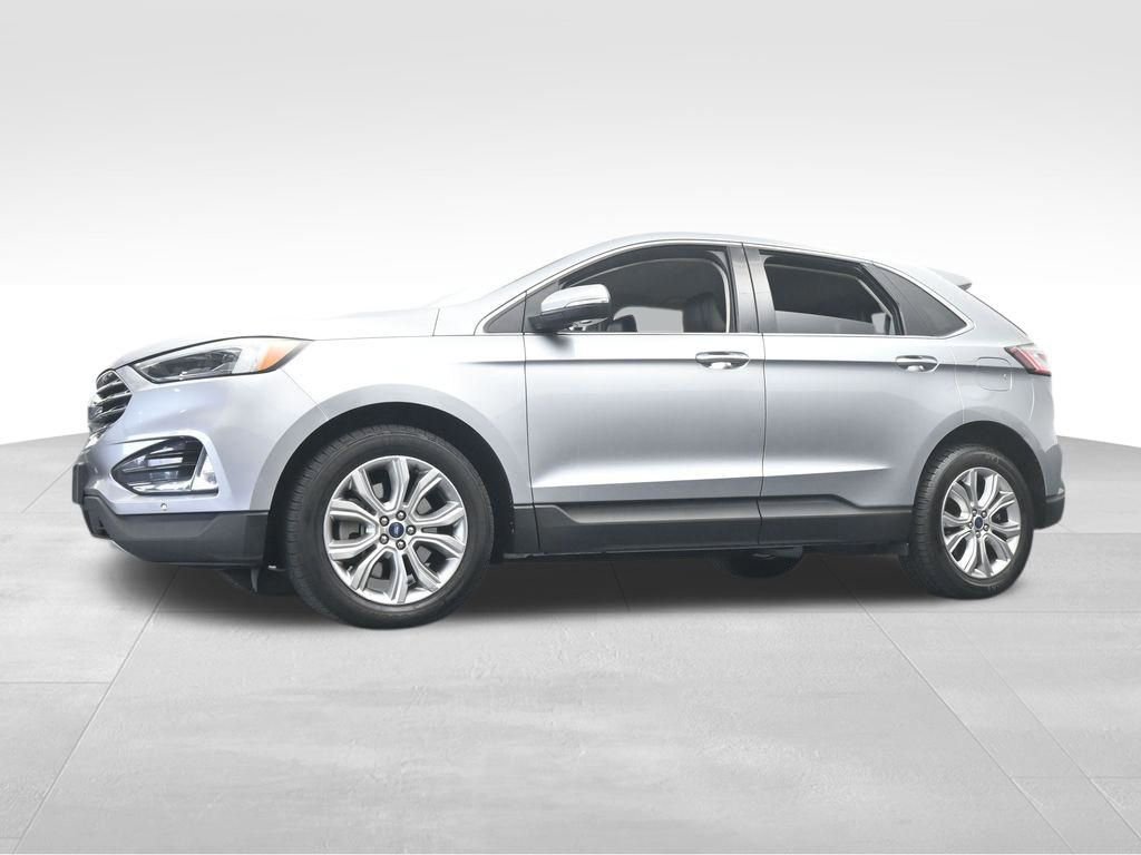 Certified 2022 Ford Edge Titanium w/ Equipment Group 301A image 25