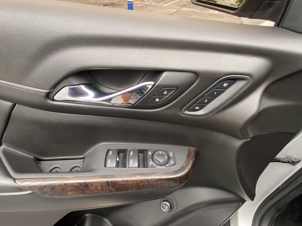 Used 2020 GMC Acadia Denali AWD/4WD image 11