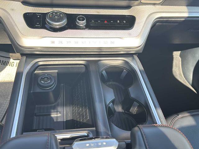 Certified 2025 Ford Expedition Active AWD/4WD image 19