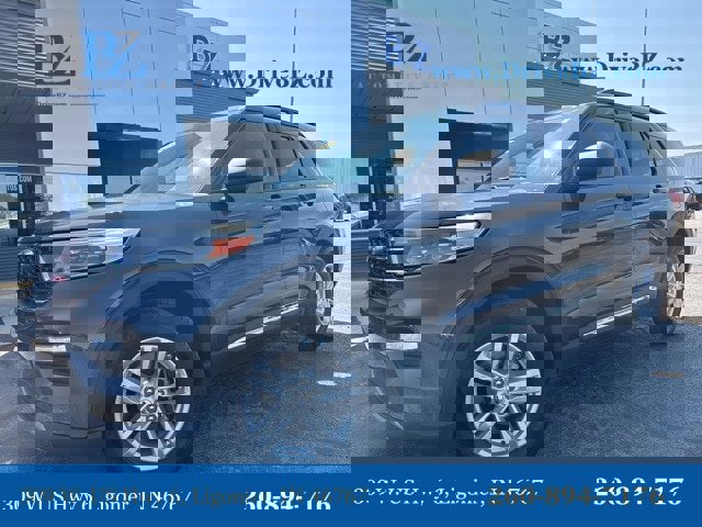 Certified 2023 Ford Explorer XLT w/ Equipment Group 202A