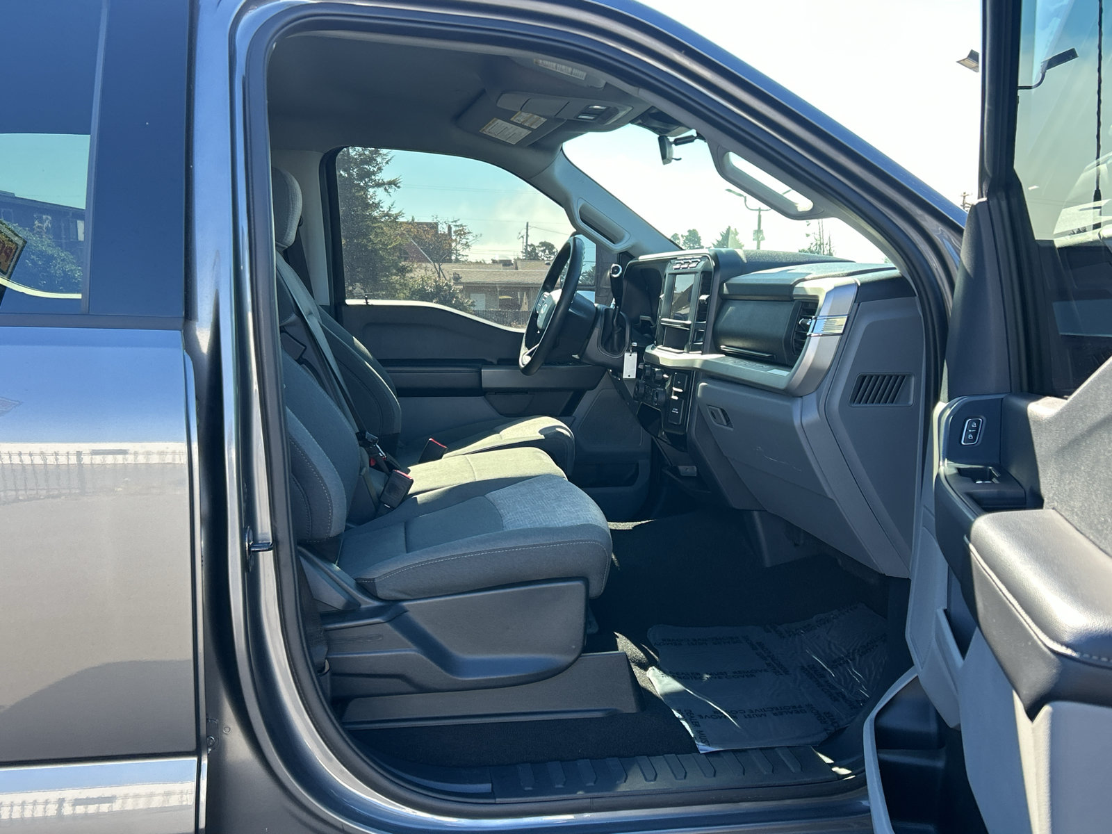 Certified 2024 Ford F250 XLT AWD/4WD image 33